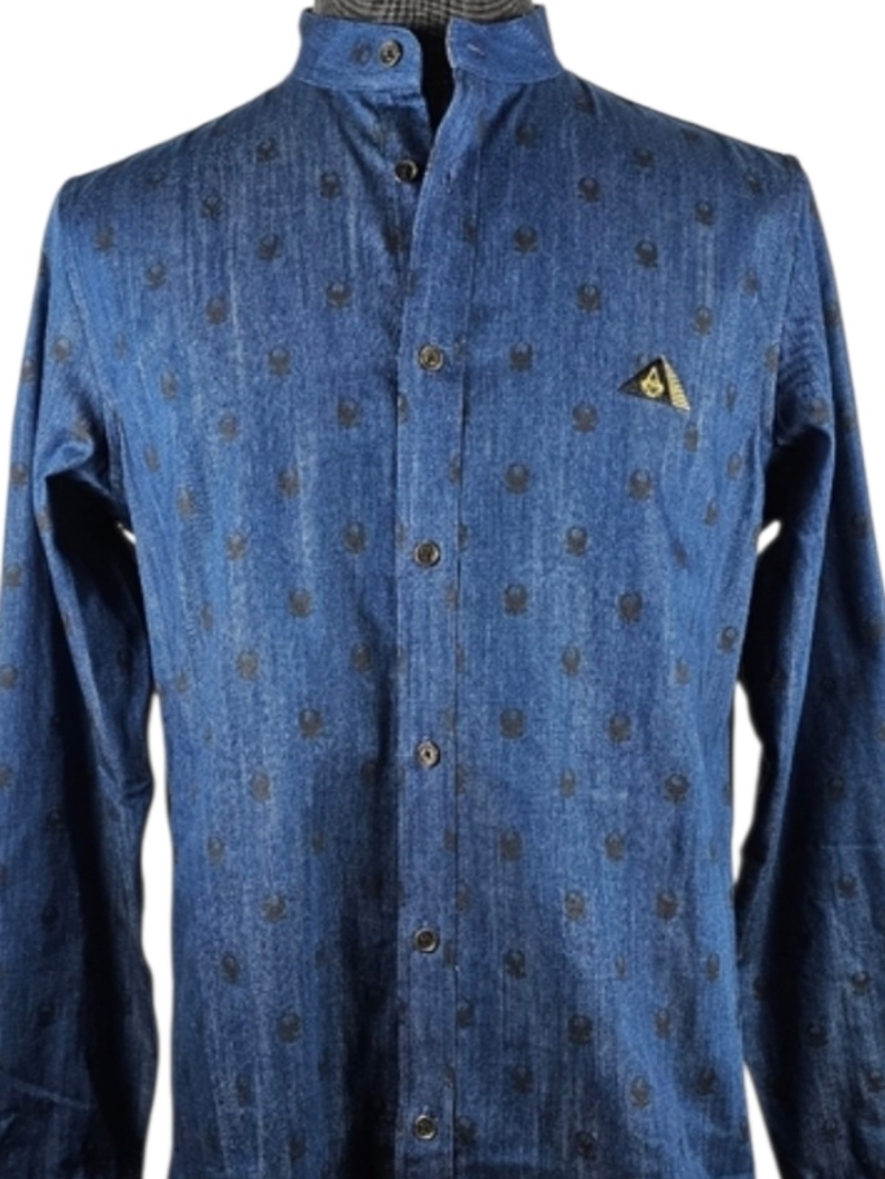 Ubi Workshop Assassin's Creed Men's Long Sleeve Denim Button Down Gamer Size M